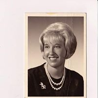 Geraldine Cunningham Photo 10