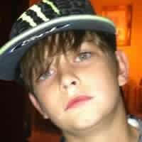 Mitchell Chapman Photo 20