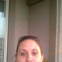 Julie Tyrrell Photo 8