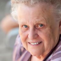 Janet Nichols Photo 22
