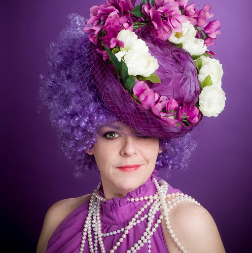 Elizabeth Beard Photo 22