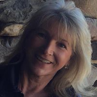 Sandra Ray Photo 24