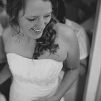 Stephanie Wren Photo 13