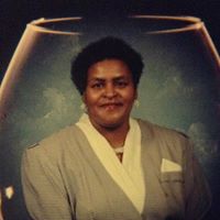 Veronica Singleton Photo 22