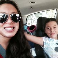 Julie Hernandez Photo 39