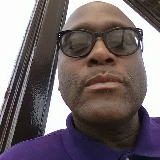 Dwayne Smith Photo 23