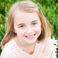 Amy Cowan Photo 13
