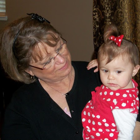 Debbie Warren Photo 33