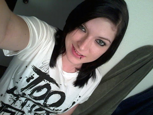 Amanda Frank Photo 16