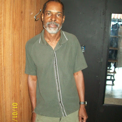Richard Singleton Photo 21