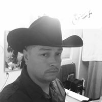 Luis Iniguez Photo 17