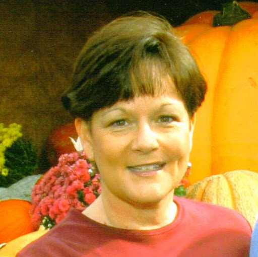 Vicki Clark Photo 16