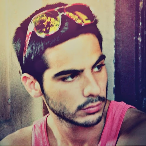 Nicolas Lara Photo 14
