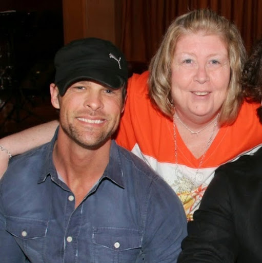 Janice Walker Photo 12