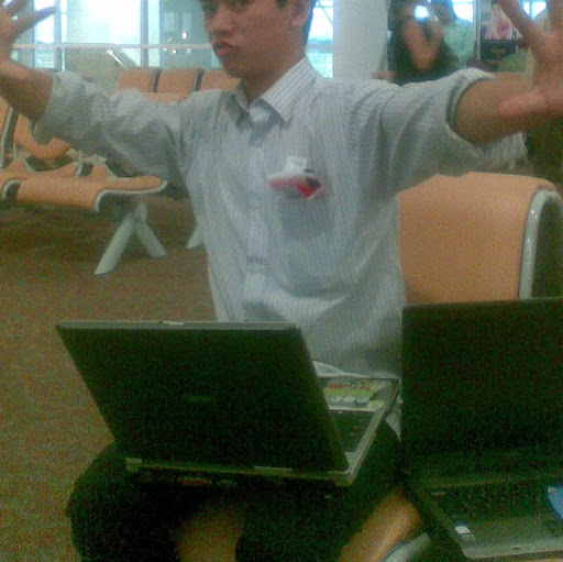 Can Chen Photo 15