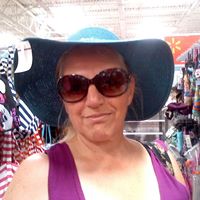 Valerie Greene Photo 28