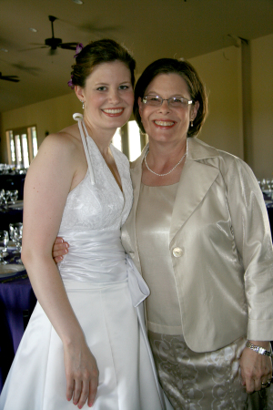 Joyce Farr Photo 19