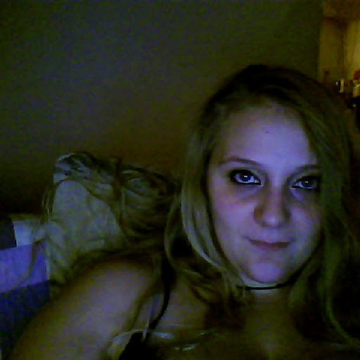 Victoria Hunter Photo 19