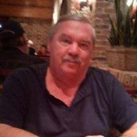 Dennis Singleton Photo 15