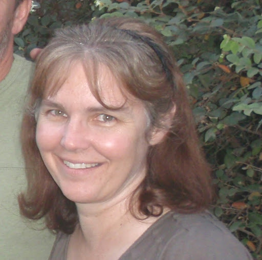 Ellen Hansen Photo 26