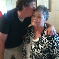 Elizabeth Mathis Photo 47