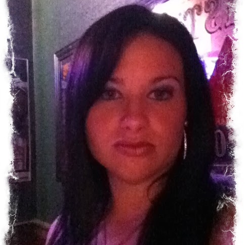 Elizabeth Sweatt Photo 11