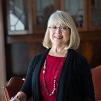 Anna Phillips Photo 35