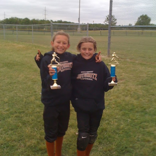 Riley Dunn Photo 25