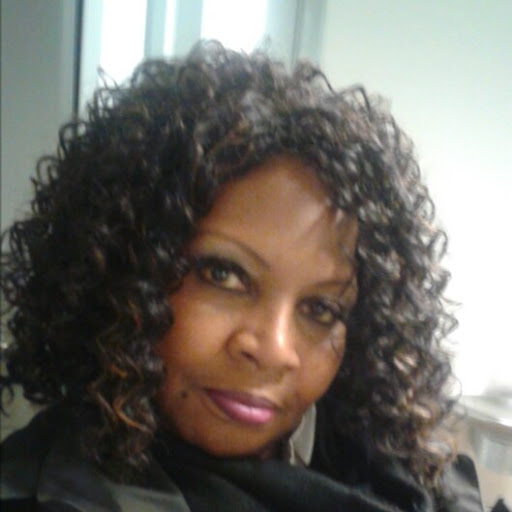 Carolyn Whitfield Photo 13