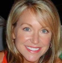 Julie Stephens Photo 49