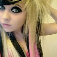 Victoria Hunter Photo 36