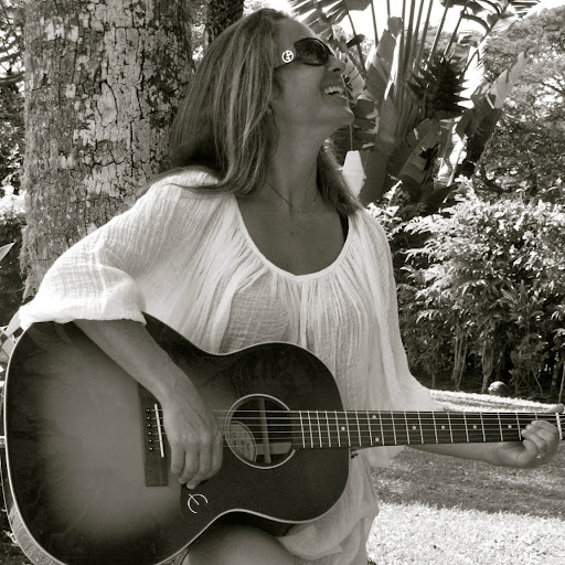 Vivien Alexander Photo 3
