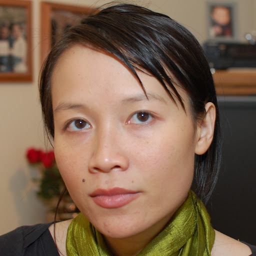 Julie Pham Photo 14