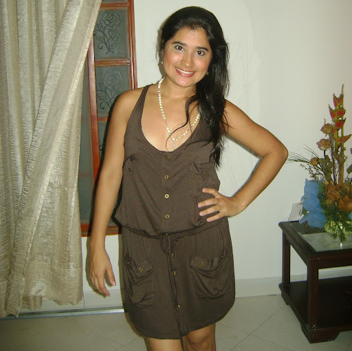 Lina Perez Photo 15