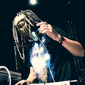 Louie Rodriguez Photo 10