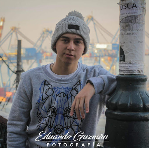 Eduardo Guzman Photo 26