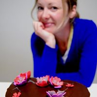 Julia Middleton Photo 10
