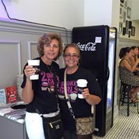 Donna Farrell Photo 20