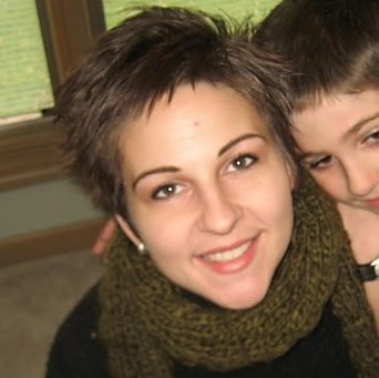 Kristine Scott Photo 40