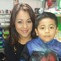 Laura Robledo Photo 39