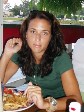 Stephanie Ware Photo 4