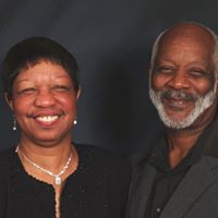 Joan Gray Photo 17
