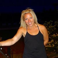 Danielle Hume Photo 5