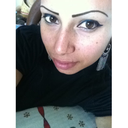 Alma Rodriguez Photo 35