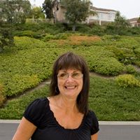 Carolyn Forbes Photo 19