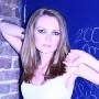Anna Robinson Photo 20