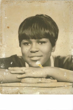Ruth Bradley Photo 33