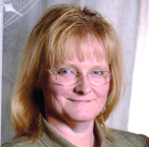Robyn Knox Photo 5