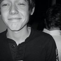 Lucas Warren Photo 15