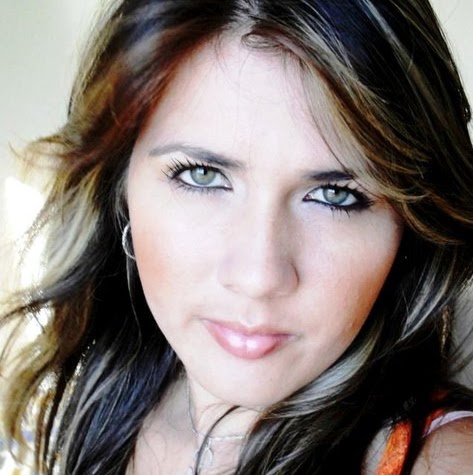 Perla Gonzalez Photo 17